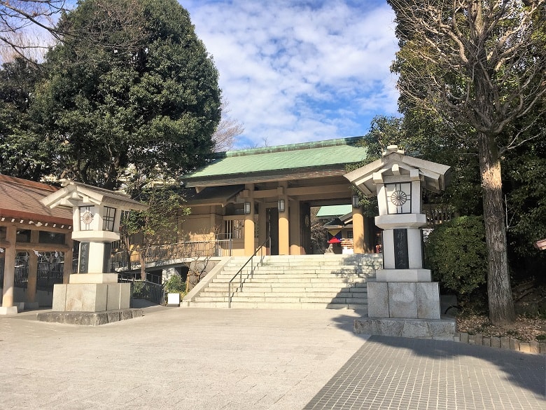 東郷 神社